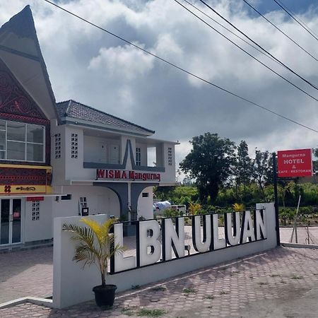 Hotel Wisma Mangurna Dolok Sanggul Экстерьер фото